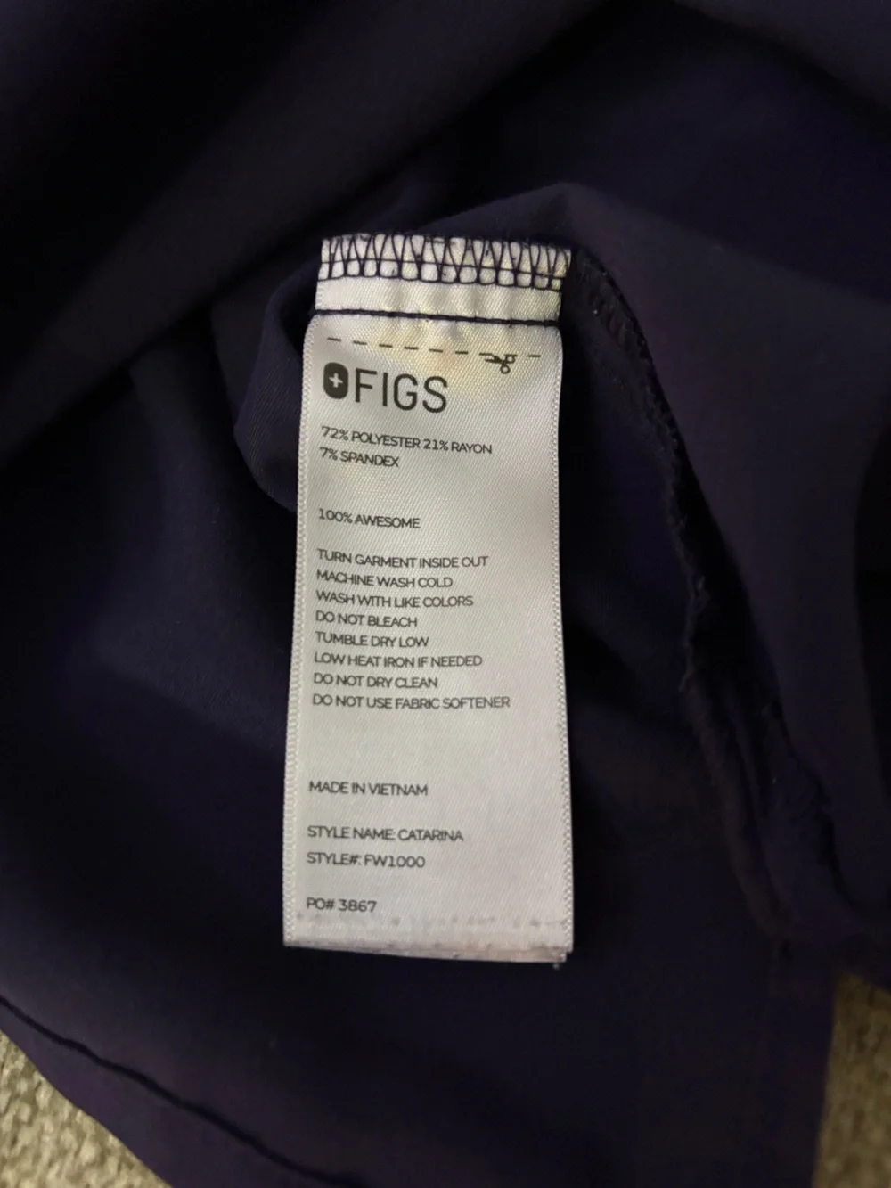 Figs Catarina One Pocket Scrub Top in Limited Edition Purple Jam XS - Picture 5 of 5